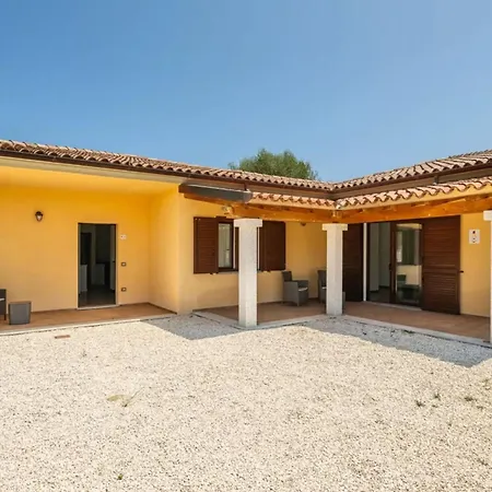 Sardinian Flat Close To Stunning Beaches Appartement Santa Lucia (Sardinia)