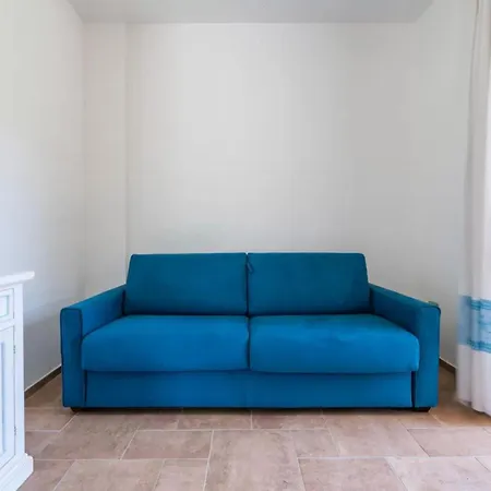 Sardinian Flat Close To Stunning Beaches * 桑塔露琪亚